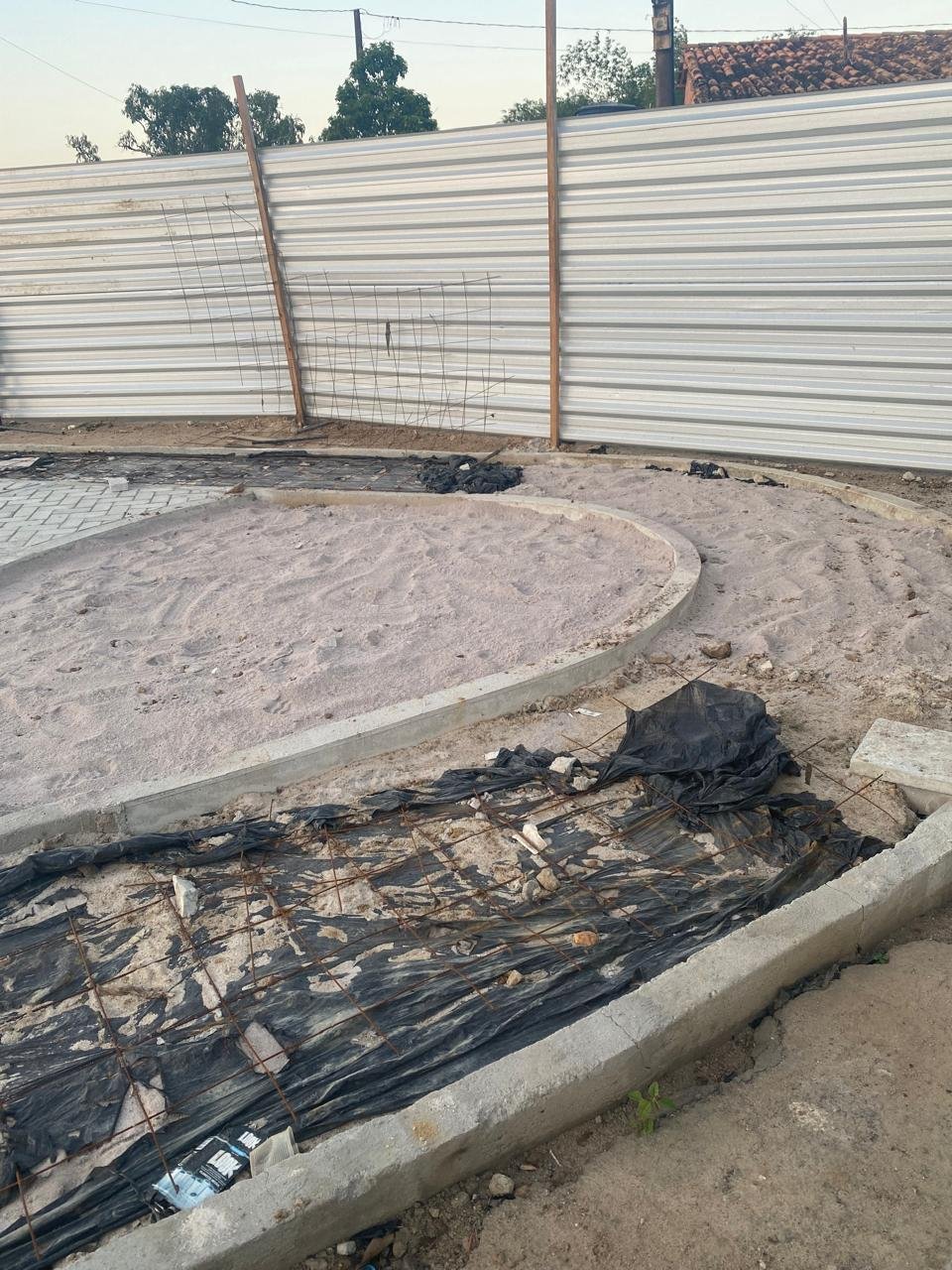 Obra inacabada - piso parcial